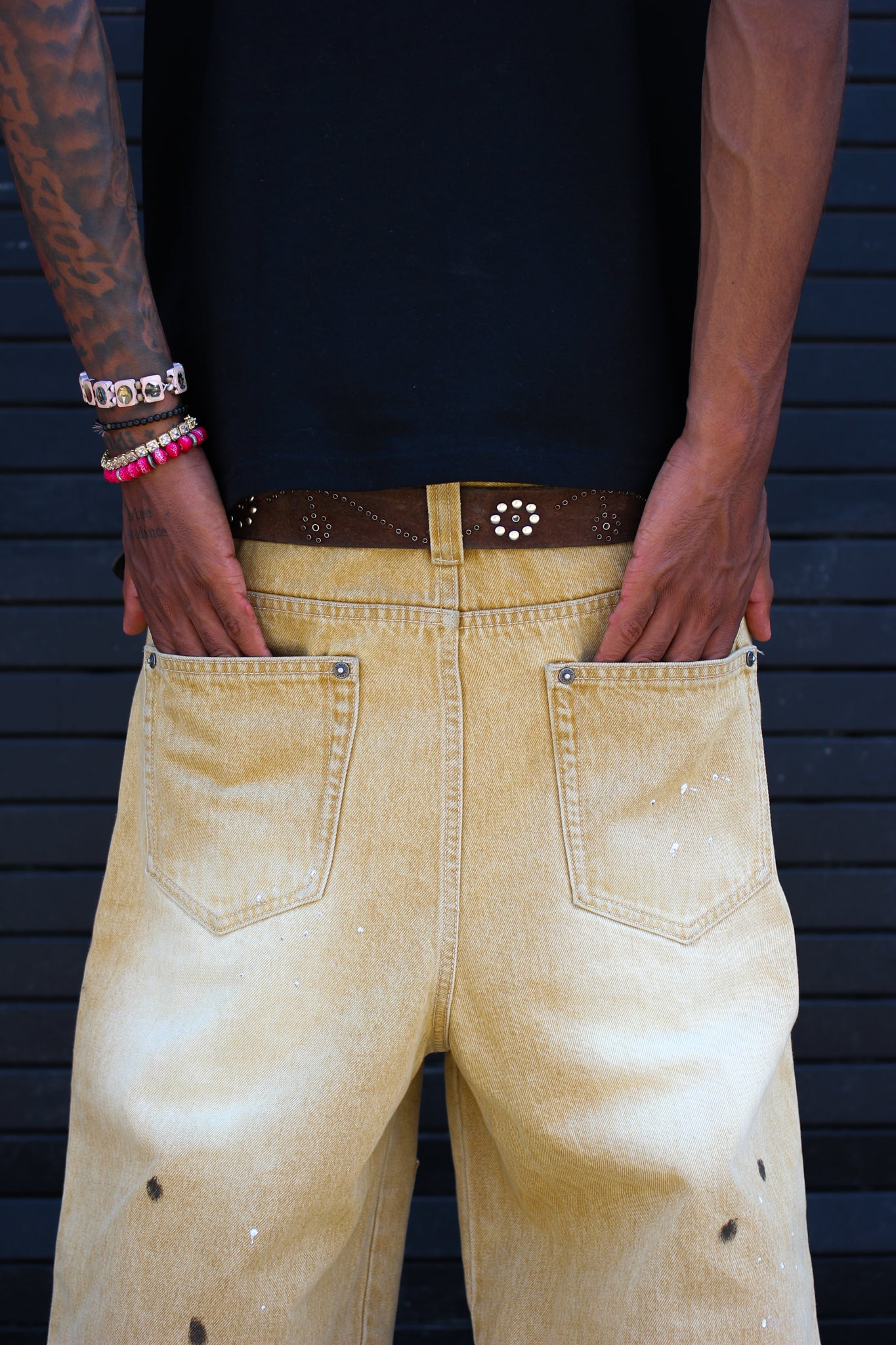 beige double knee denim [sold out]